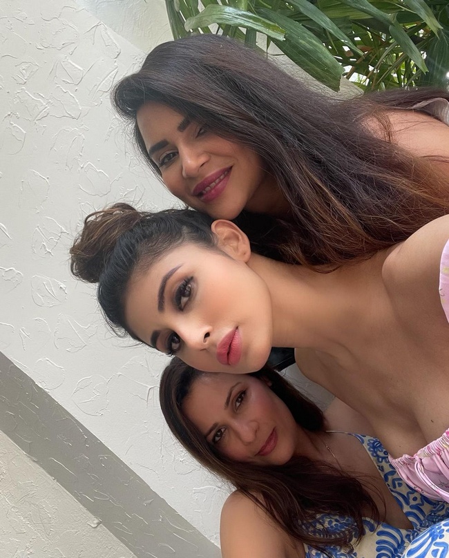Mouni Roy Latest Instagram Stills